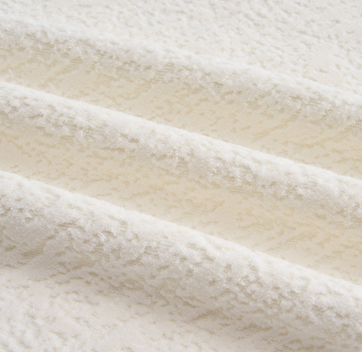 CURVE Cloud Chenille Sofa – detail