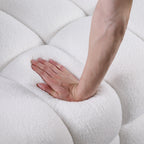 LUNA Bubble Bouclé Loveseat – detail